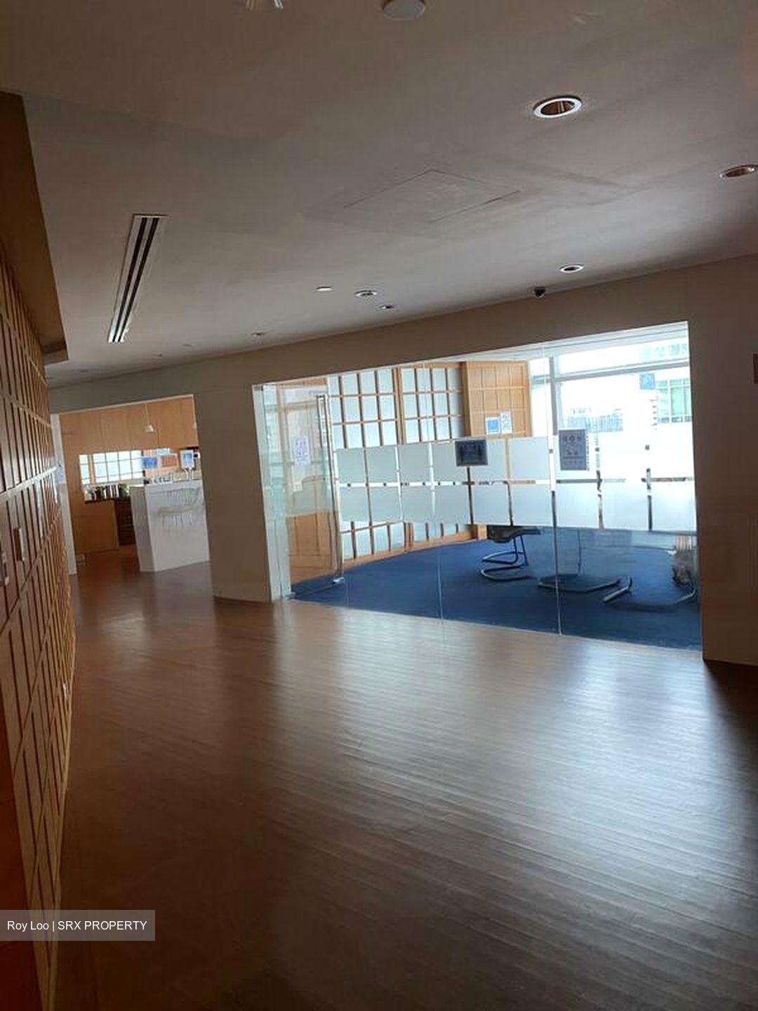 Samsung Hub (D1), Office #453119111